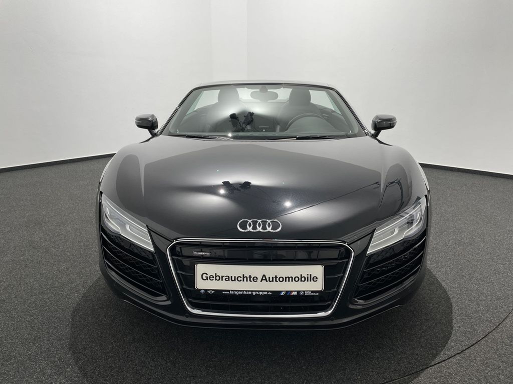 Audi R8 2013