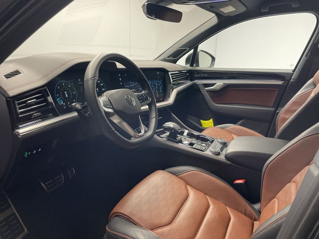 Volkswagen Touareg 2024