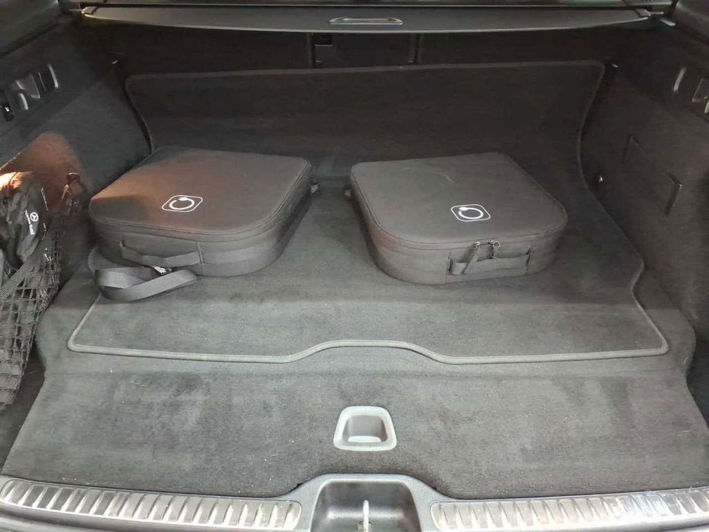 Mercedes-Benz GLC 300 2024