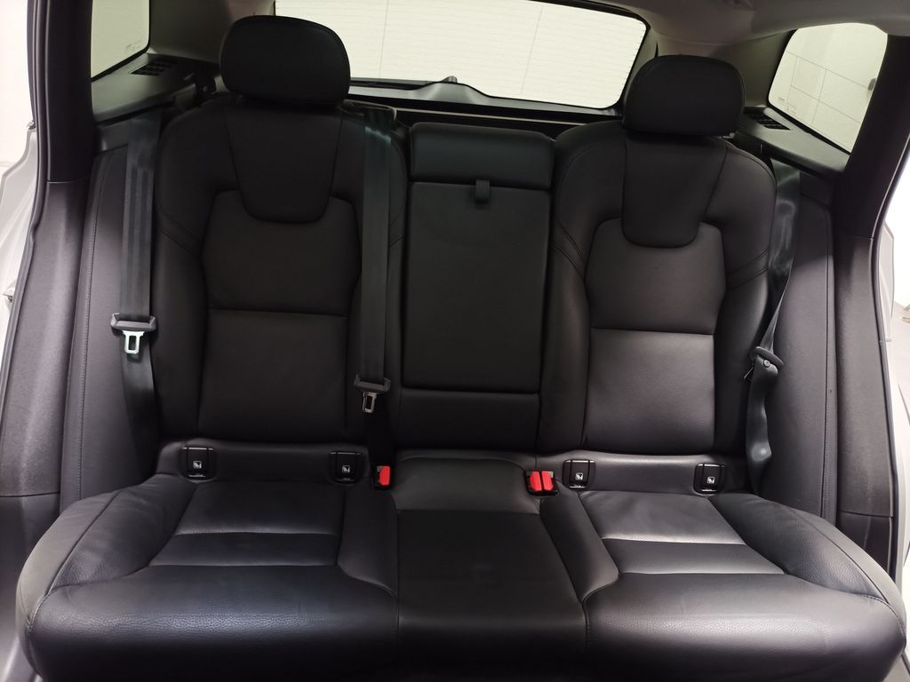 Volvo XC60 2021