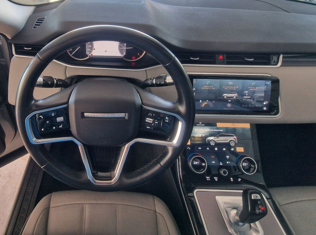 Land Rover Range Rover Evoque 2021