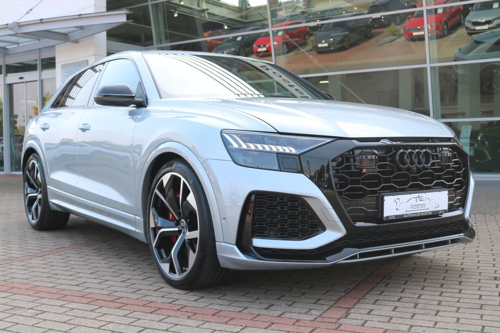 Audi RSQ8 2024