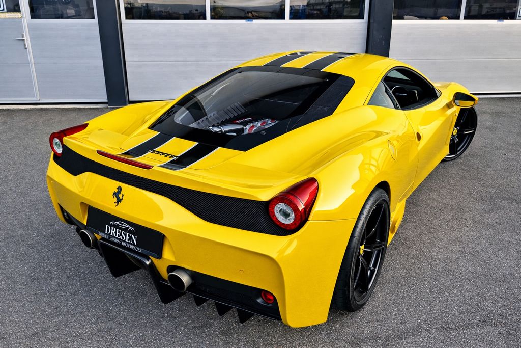Ferrari 458 2015
