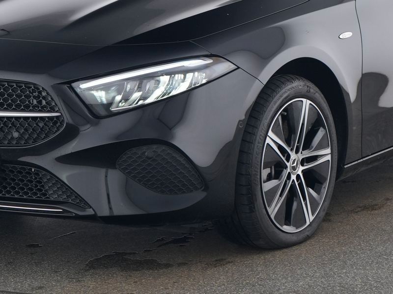 Mercedes-Benz A 250 2025