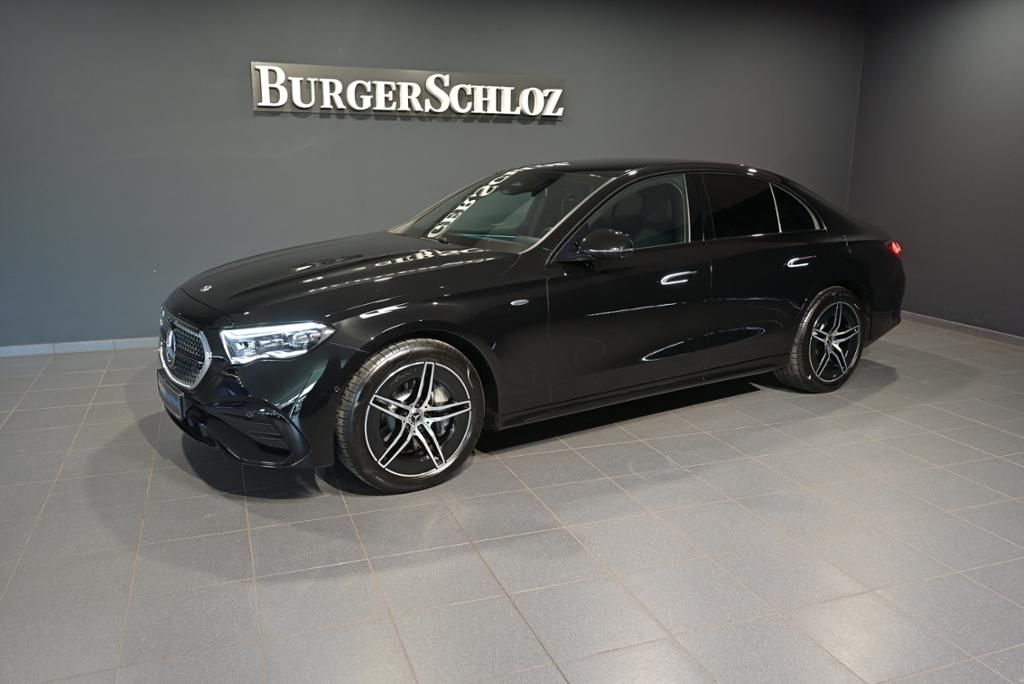 Mercedes-Benz E 300 2025