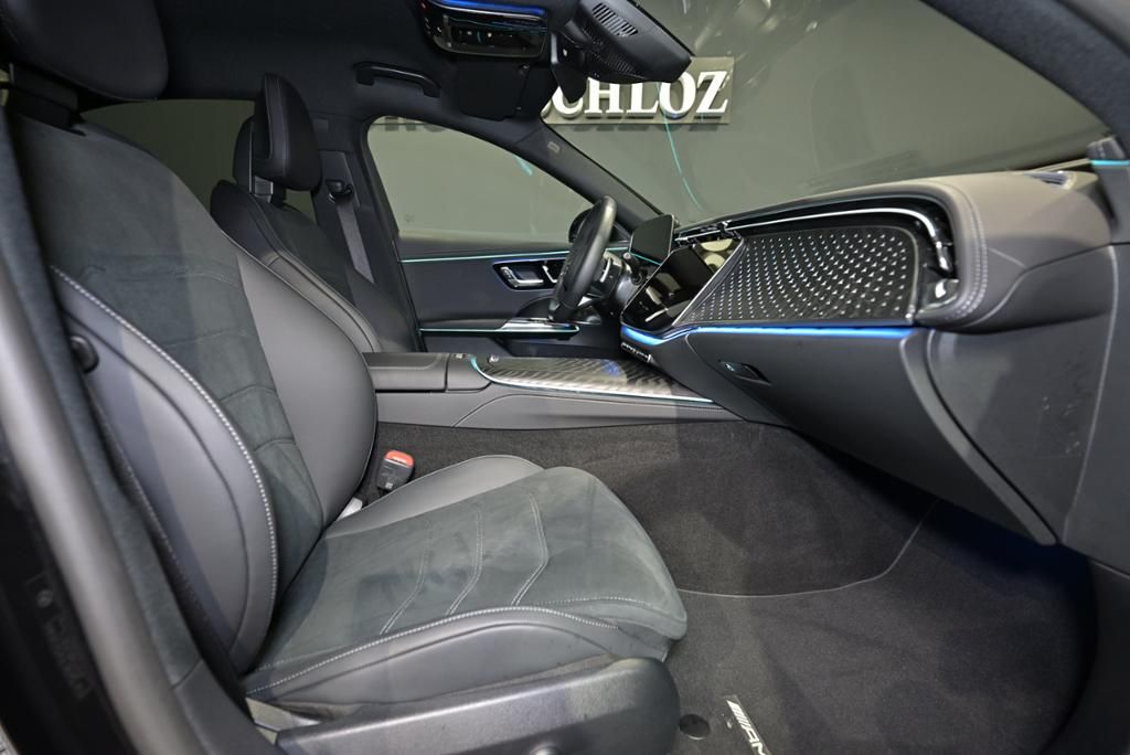 Mercedes-Benz E 300 2025