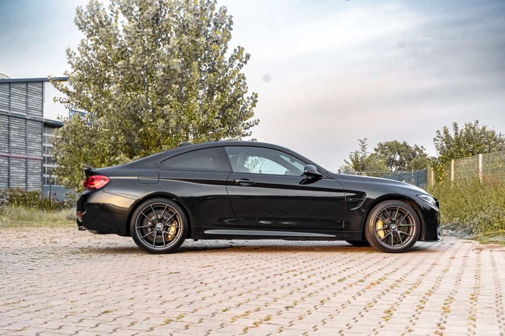 BMW M4 2019