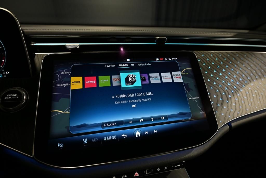 Mercedes-Benz E 300 2025