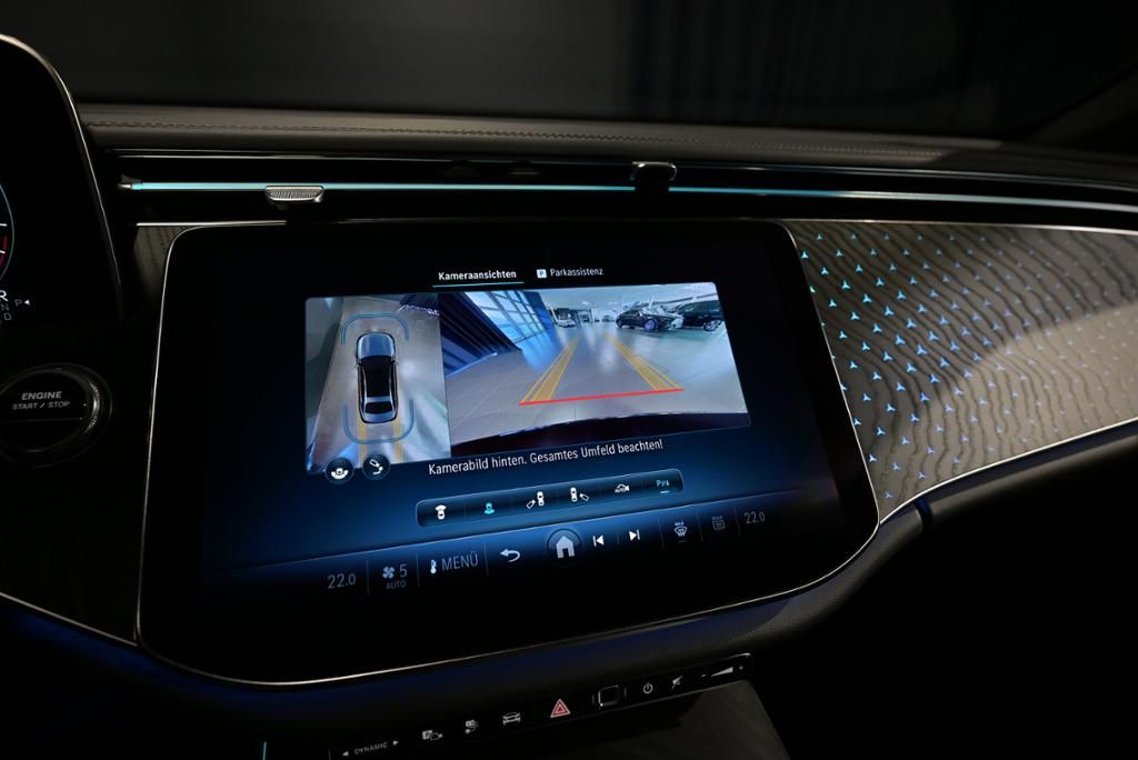 Mercedes-Benz E 300 2025