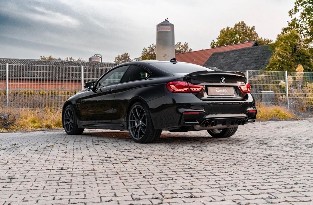 BMW M4 2019