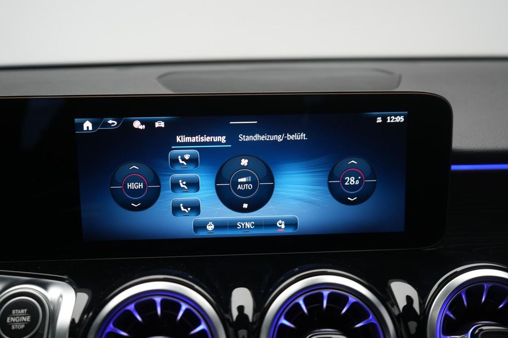 Mercedes-Benz GLB 220 2025