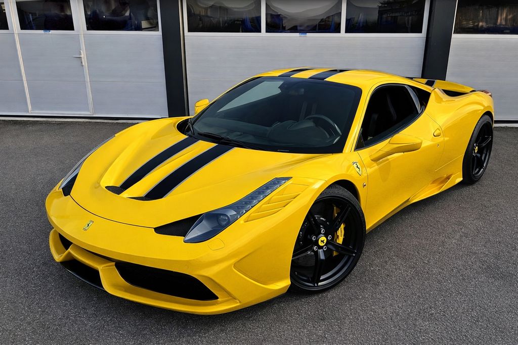 Ferrari 458 2015
