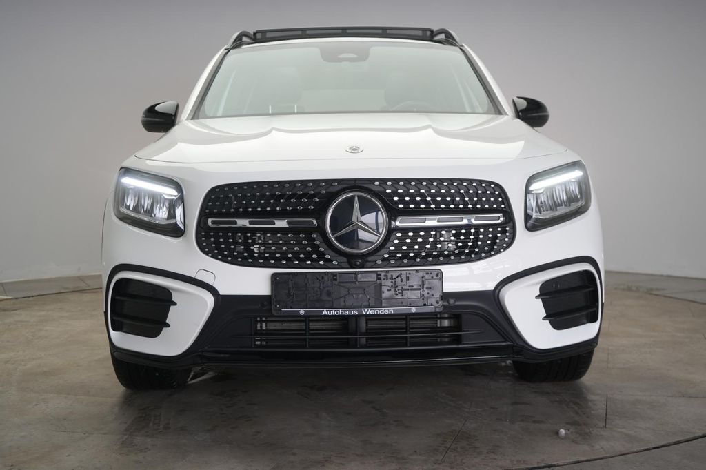 Mercedes-Benz GLB 220 2025