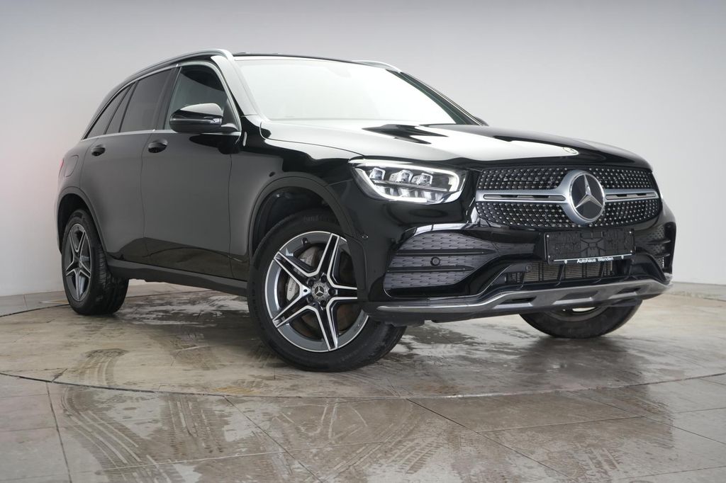 Mercedes-Benz GLC 300 2022