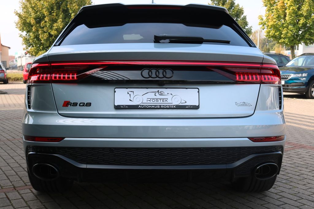 Audi RSQ8 2024