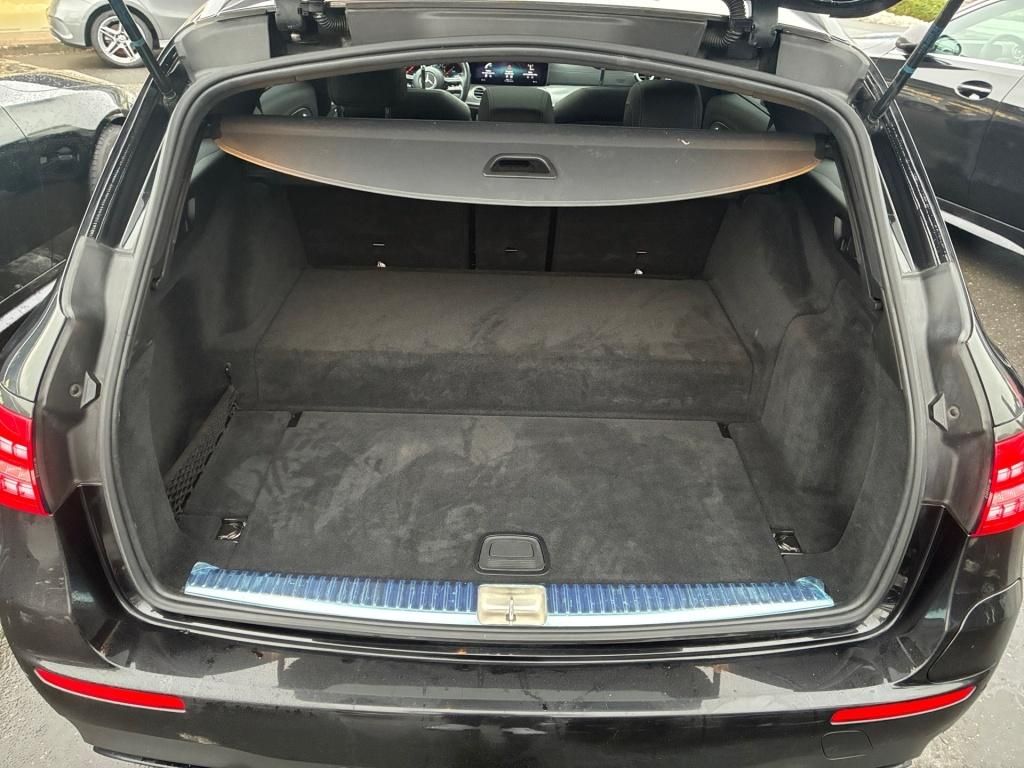 Mercedes-Benz E 300 2022