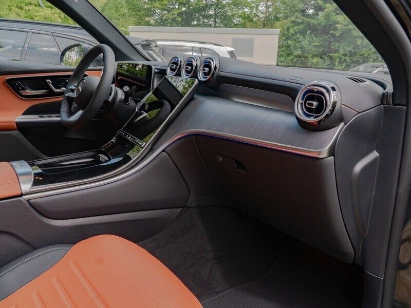 Mercedes-Benz Other 2025