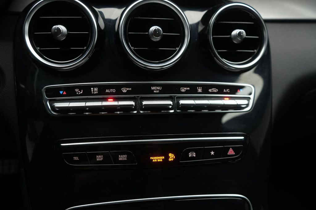 Mercedes-Benz GLC 300 2022