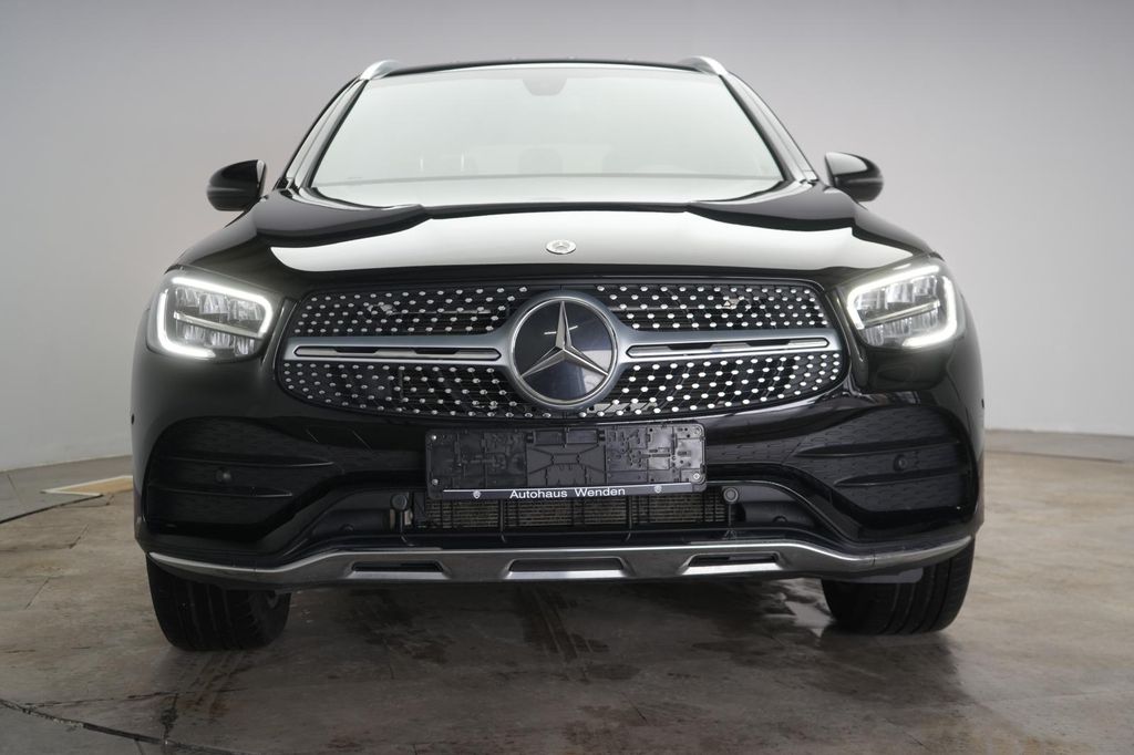 Mercedes-Benz GLC 300 2022