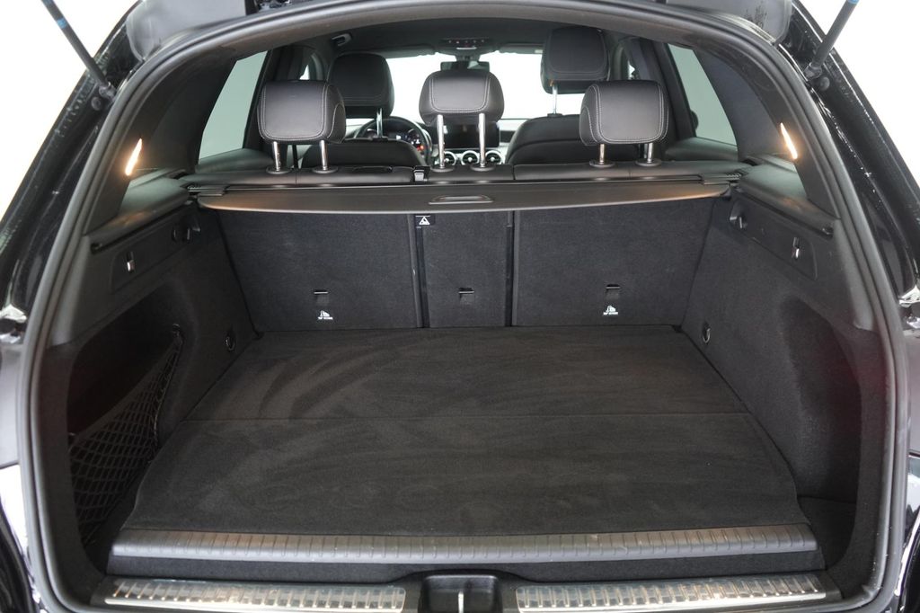 Mercedes-Benz GLC 300 2022