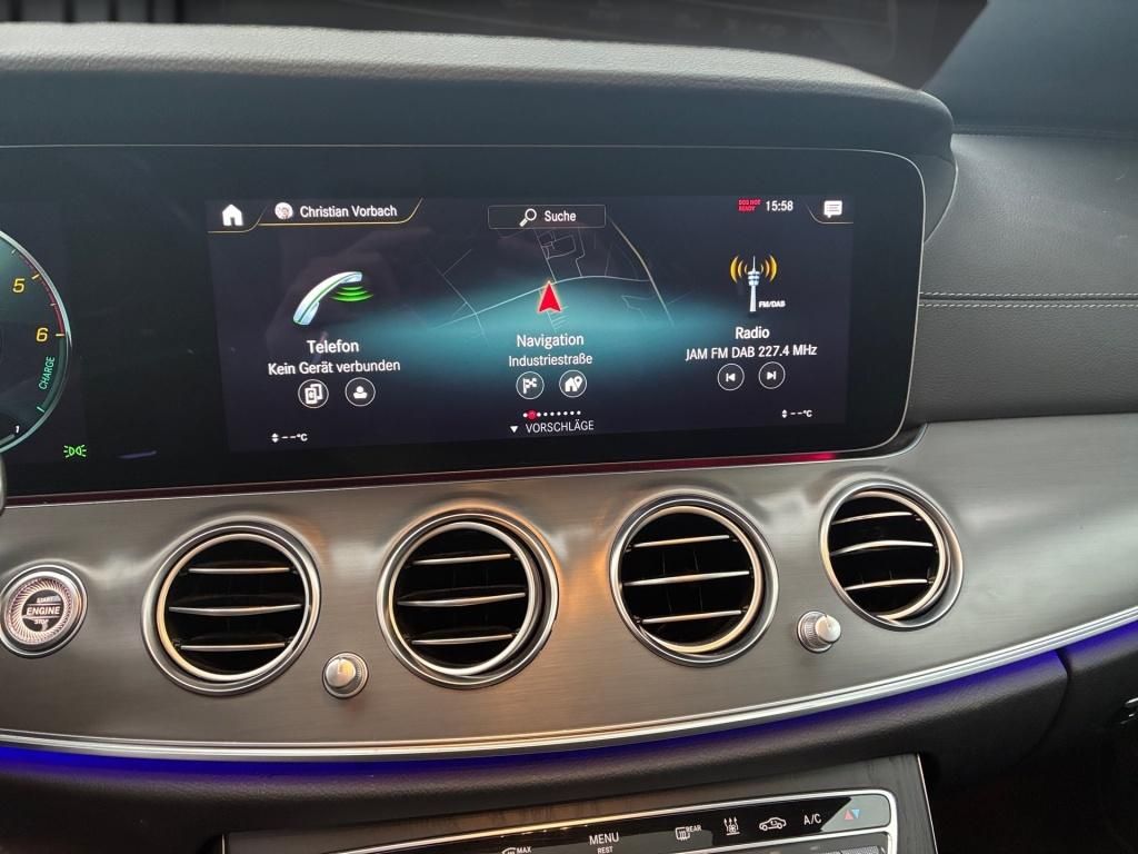 Mercedes-Benz E 300 2022