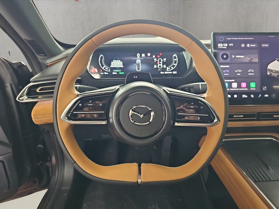 Mazda 6e