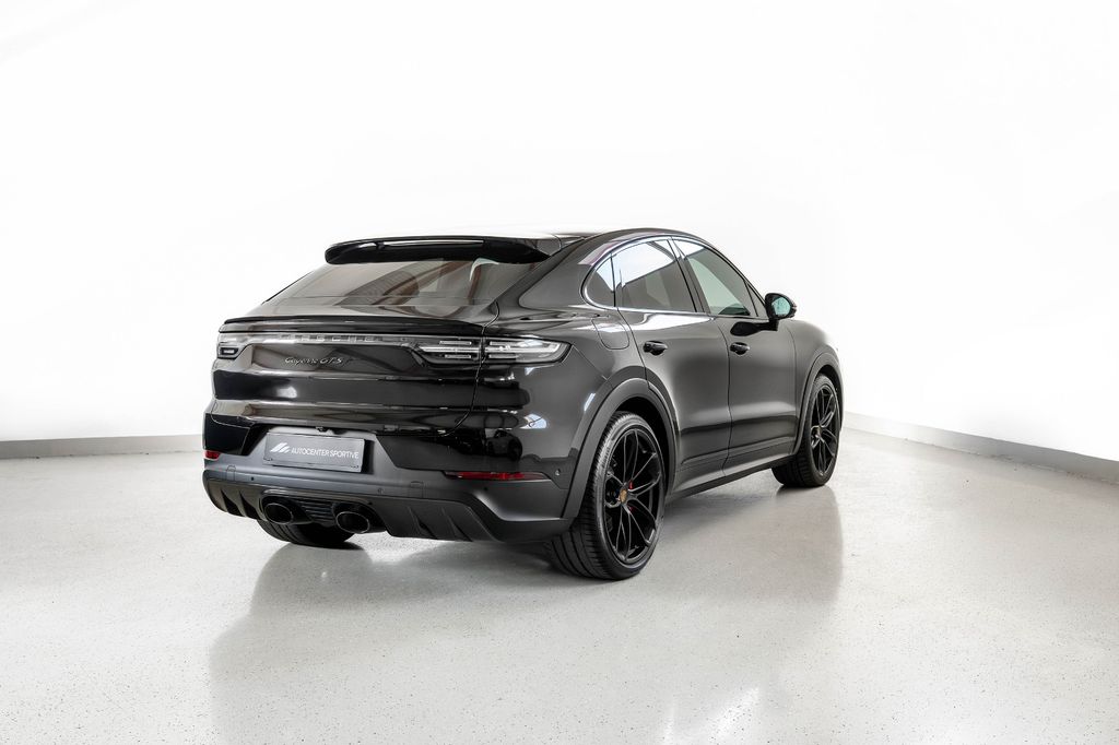 Porsche Cayenne 2022