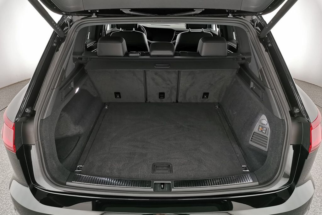 Volkswagen Touareg 2025