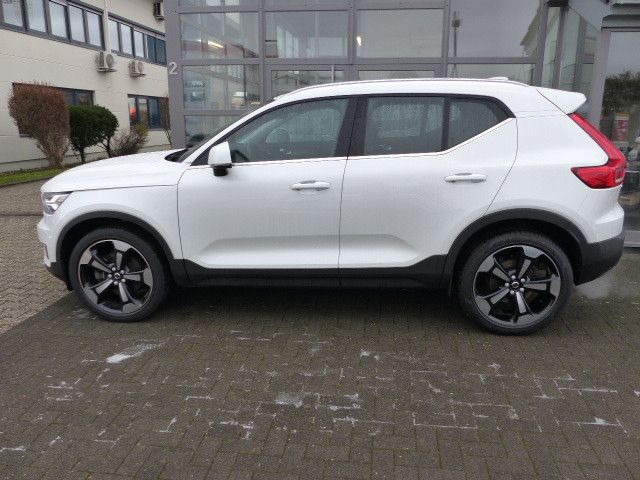 Volvo XC40 2021