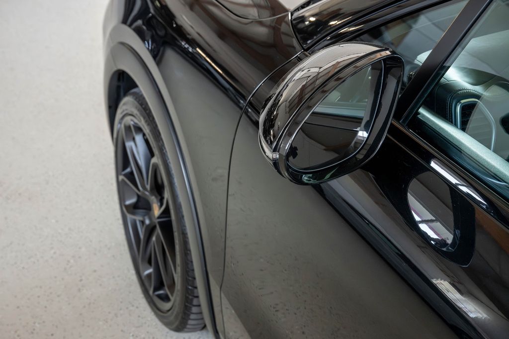 Porsche Cayenne 2022