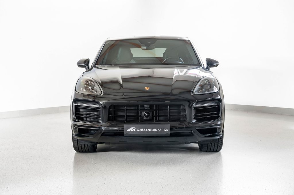 Porsche Cayenne 2022