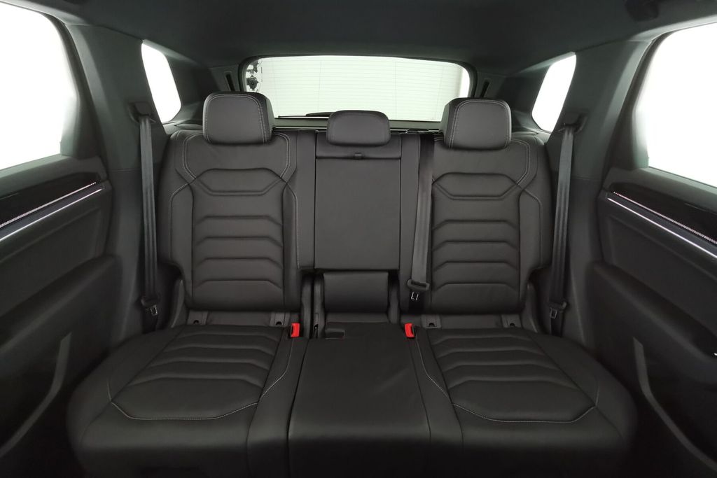 Volkswagen Touareg 2025