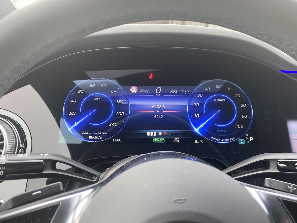 Mercedes-Benz EQE 2024