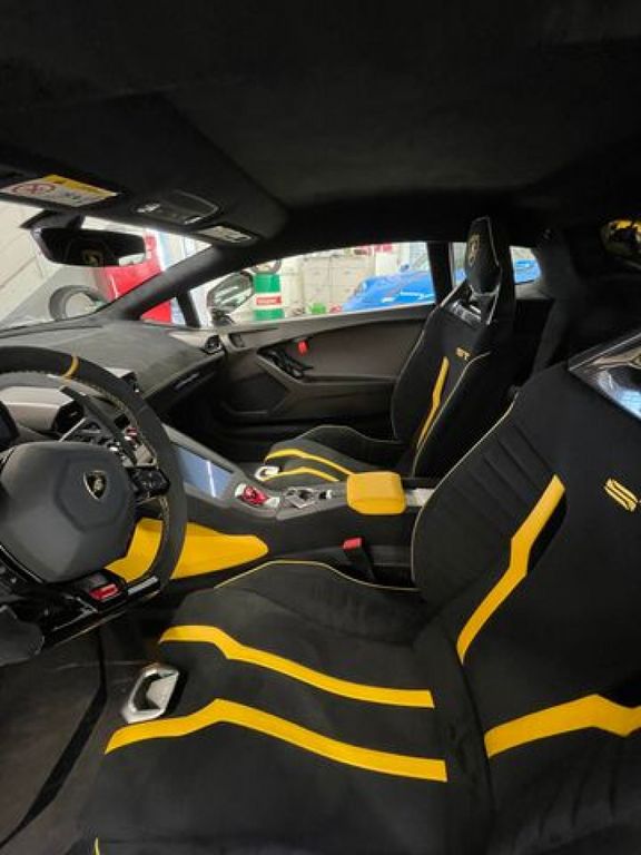 Lamborghini Other 2022