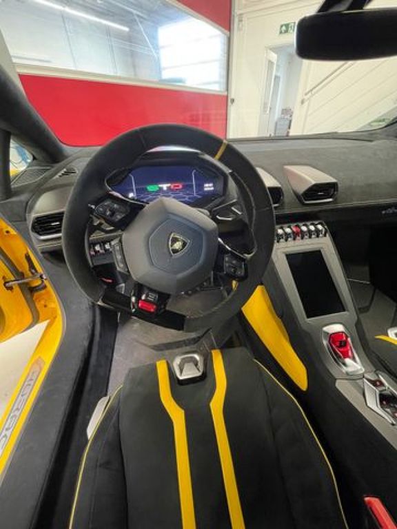 Lamborghini Other 2022