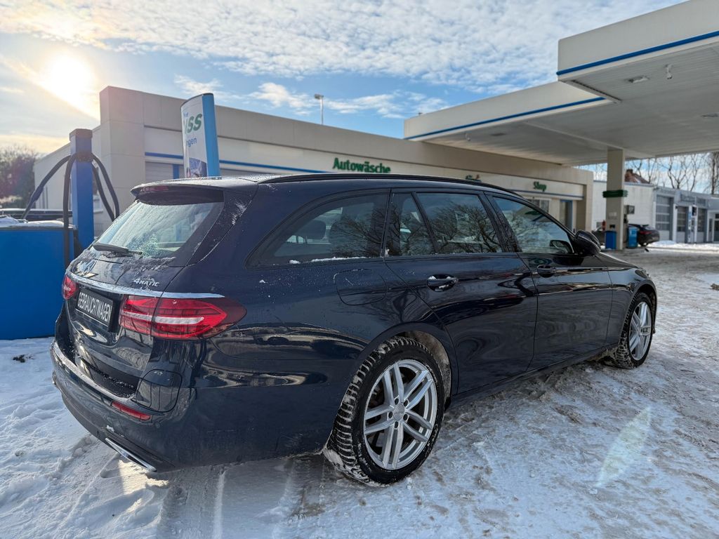 Mercedes-Benz E 300 2021