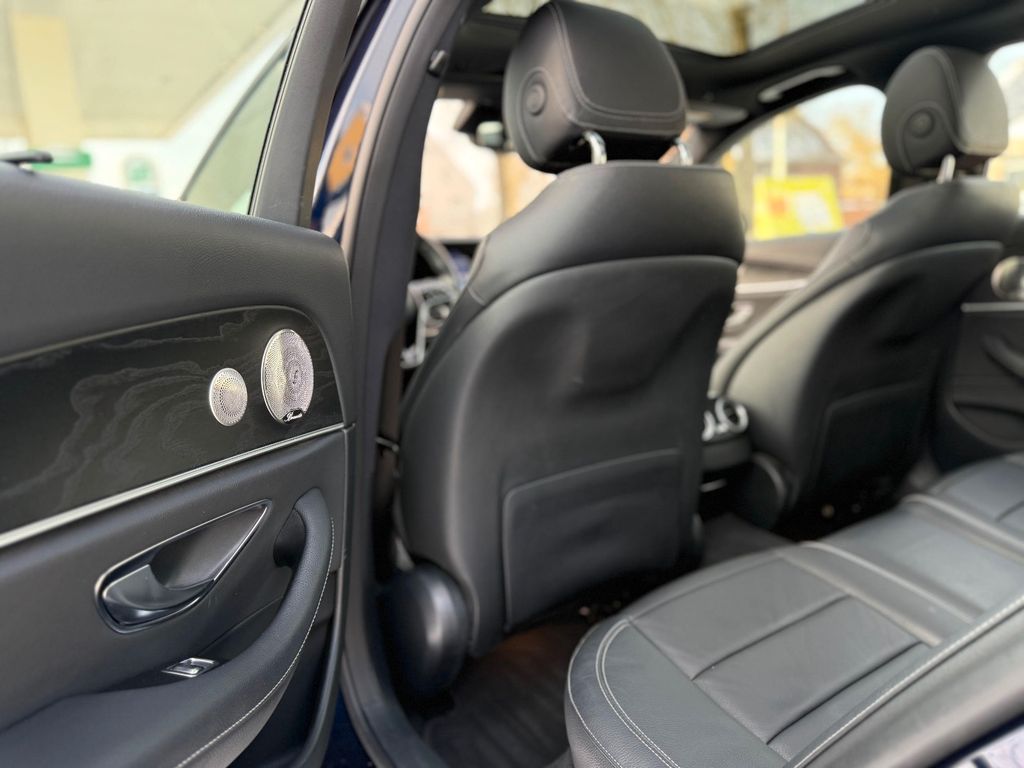 Mercedes-Benz E 300 2021