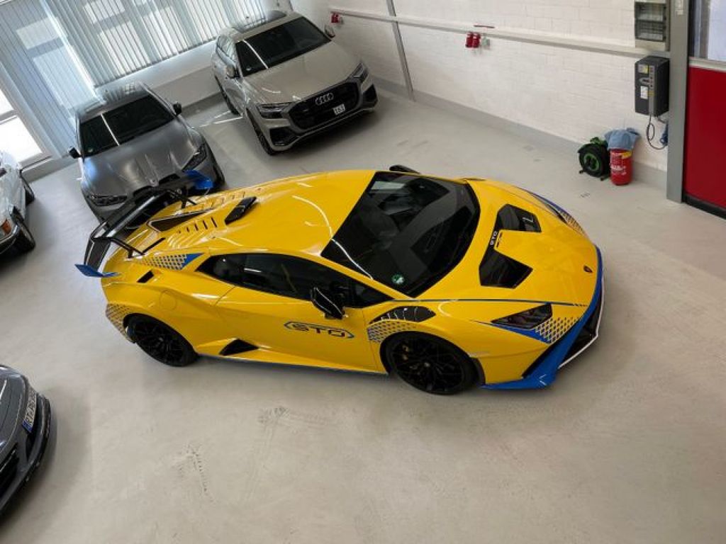 Lamborghini Other 2022