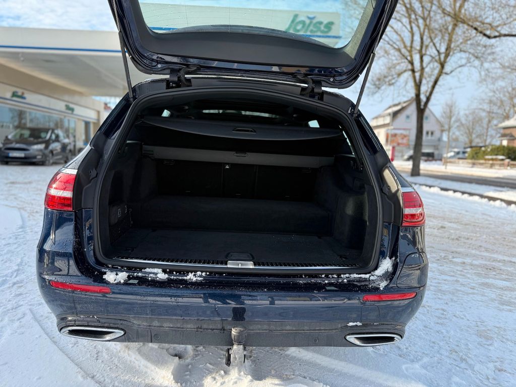 Mercedes-Benz E 300 2021