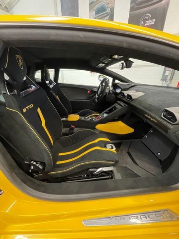 Lamborghini Other 2022