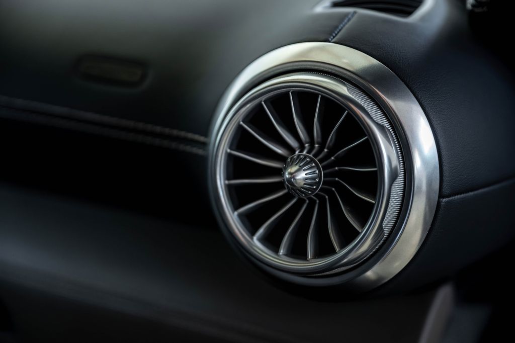 Mercedes-Benz SL 63 AMG 2023