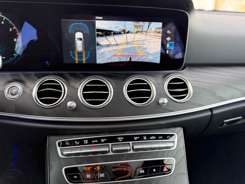 Mercedes-Benz E 300 2021
