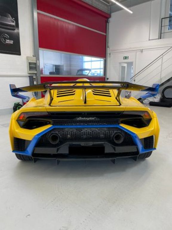 Lamborghini Other 2022