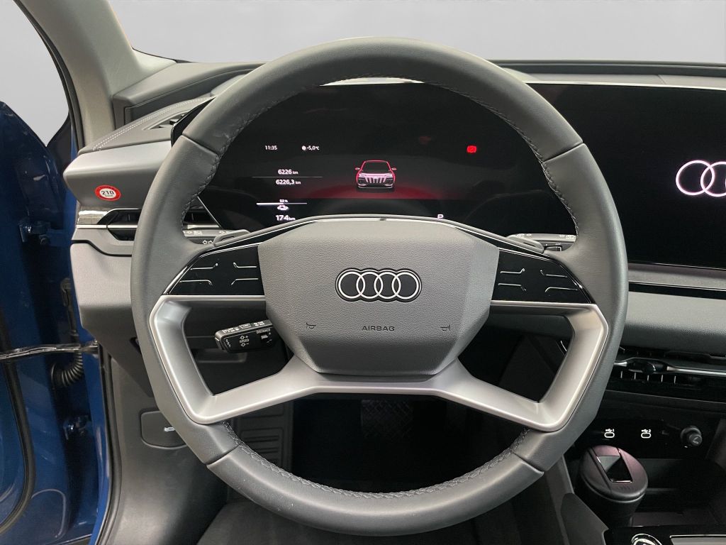 Audi Q6 e-tron 2025