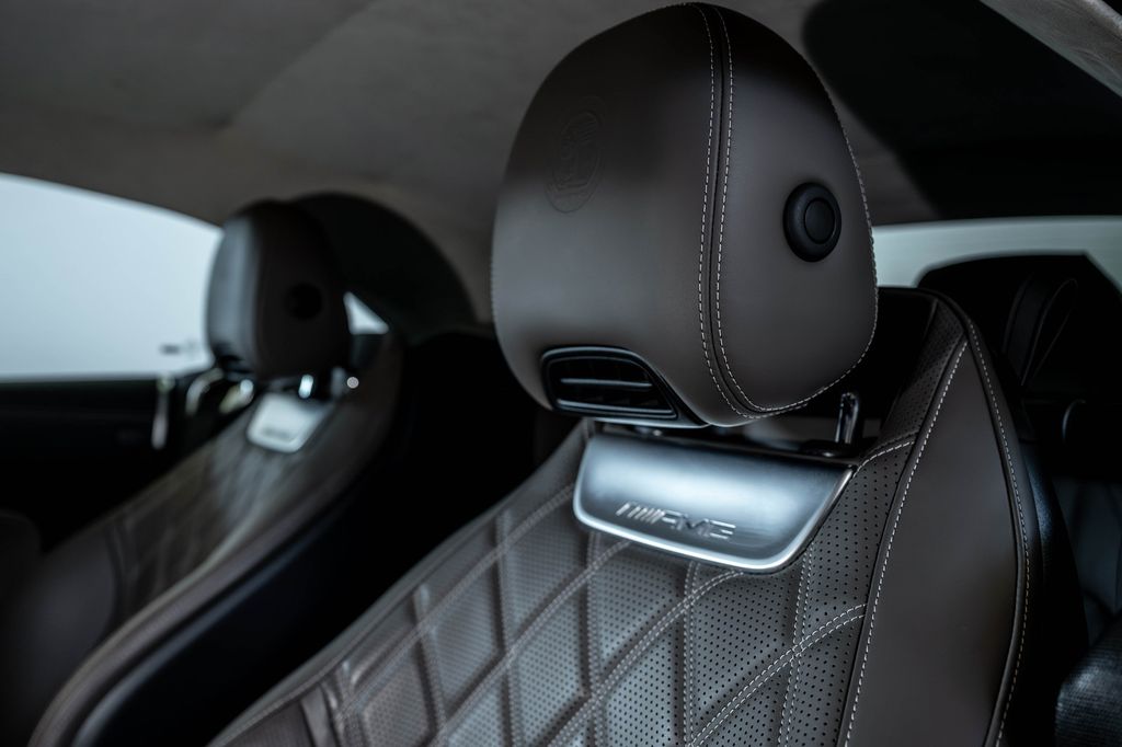 Mercedes-Benz SL 63 AMG 2023