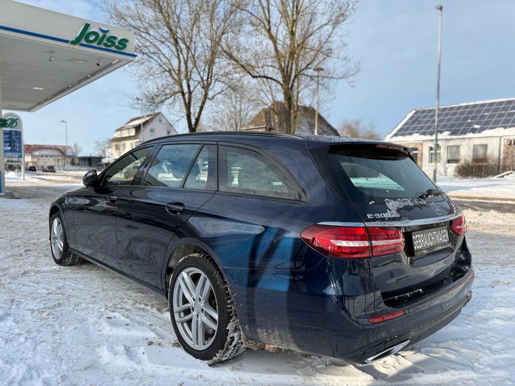Mercedes-Benz E 300 2021