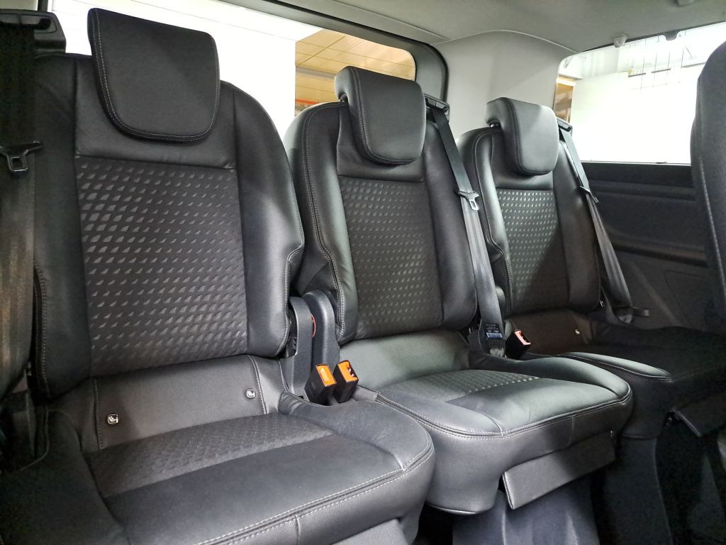 Ford Tourneo Custom 2021