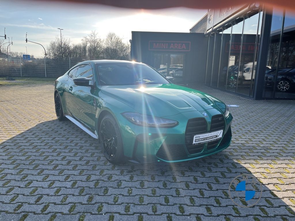 BMW M4 2025