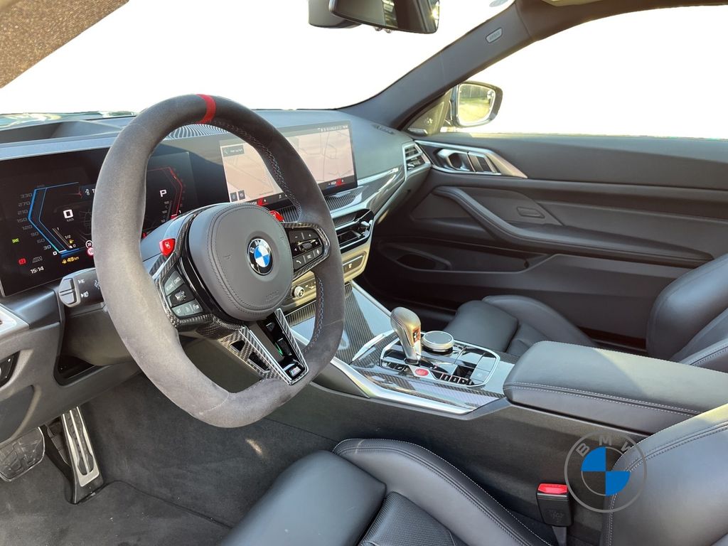 BMW M4 2025
