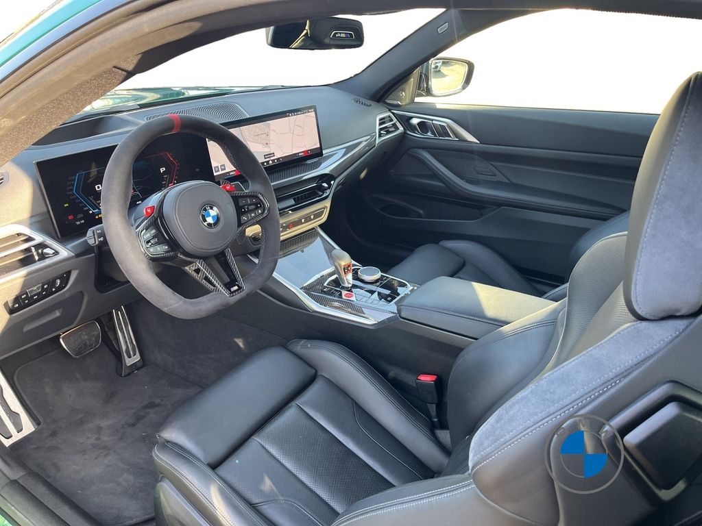 BMW M4 2025